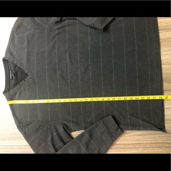 Van Heusen Long Sleeve Shirt - Picture 5 of 6